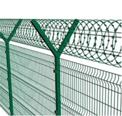 Ｈ 2700 밀리미터 3200 밀리미터를 방어하는 Ｖ 위원회 Gal PVC 코팅된 철조망 공항 보안