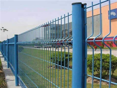 ISO9001 3d 곡선형 와이어 메쉬는 4ft 쉽게 집회 녹 저항을 방어합니다